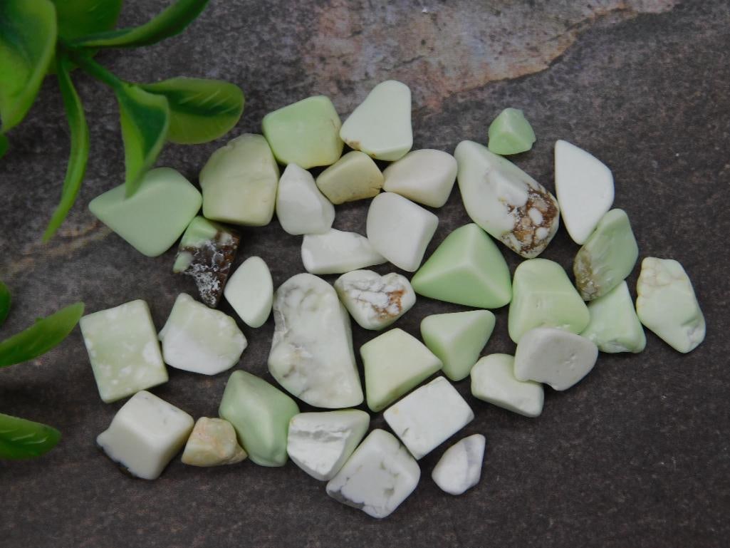12 Grams of Lemon Chrysoprase Gemstones: 13 Grams of Lemon Chrysoprase Gemstones