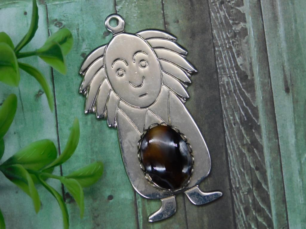Silver Figurative Pendant With Tiger's Eye Stone: Silver Figurative Pendant With Tiger's Eye Stone