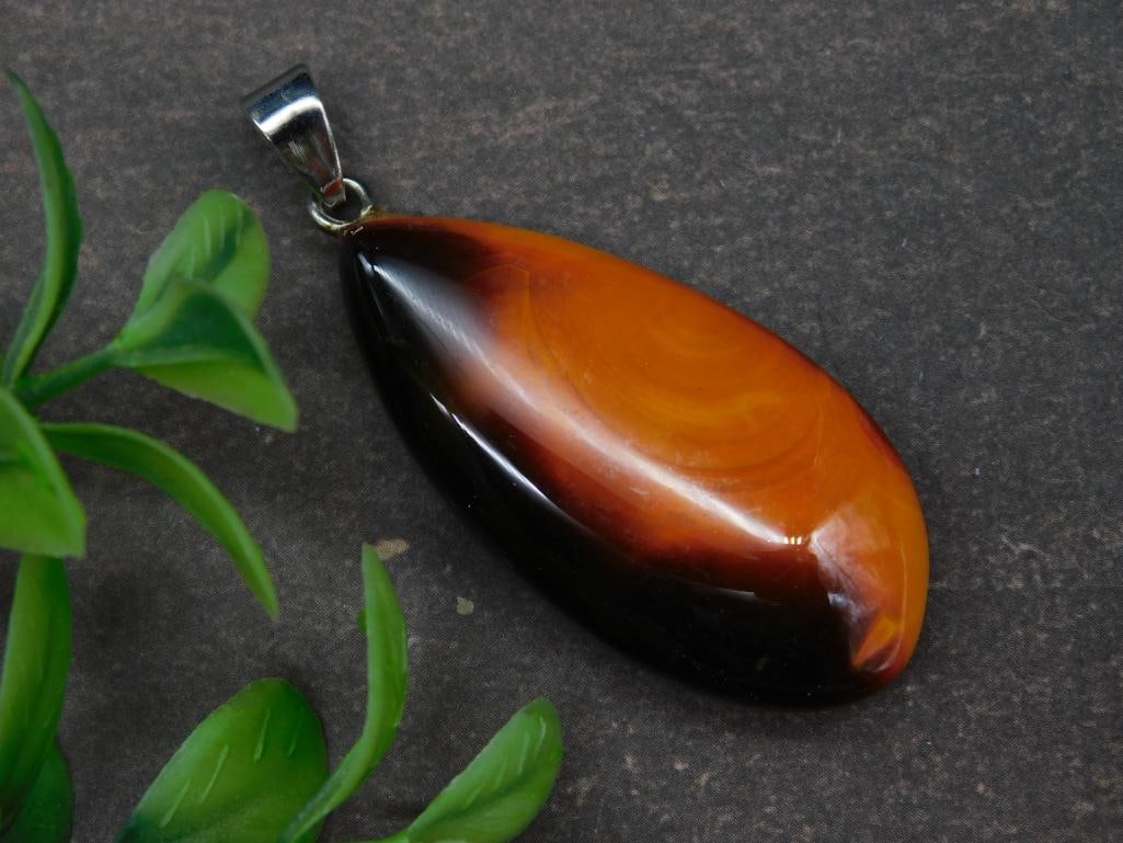 ECLIPSE AGATE PENDANT ROCK STONE LAPIDARY SPECIMEN: ECLIPSE AGATE PENDANT ROCK STONE LAPIDARY SPECIMEN