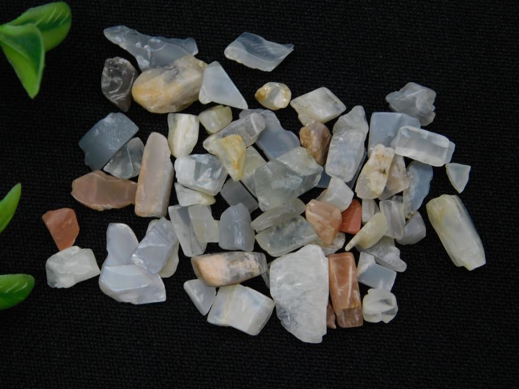 RAINBOW MOONSTONE GEMSTONES ROCK STONE LAPIDARY SPECIMEN: RAINBOW MOONSTONE GEMSTONES ROCK STONE LAPIDARY SPECIMEN