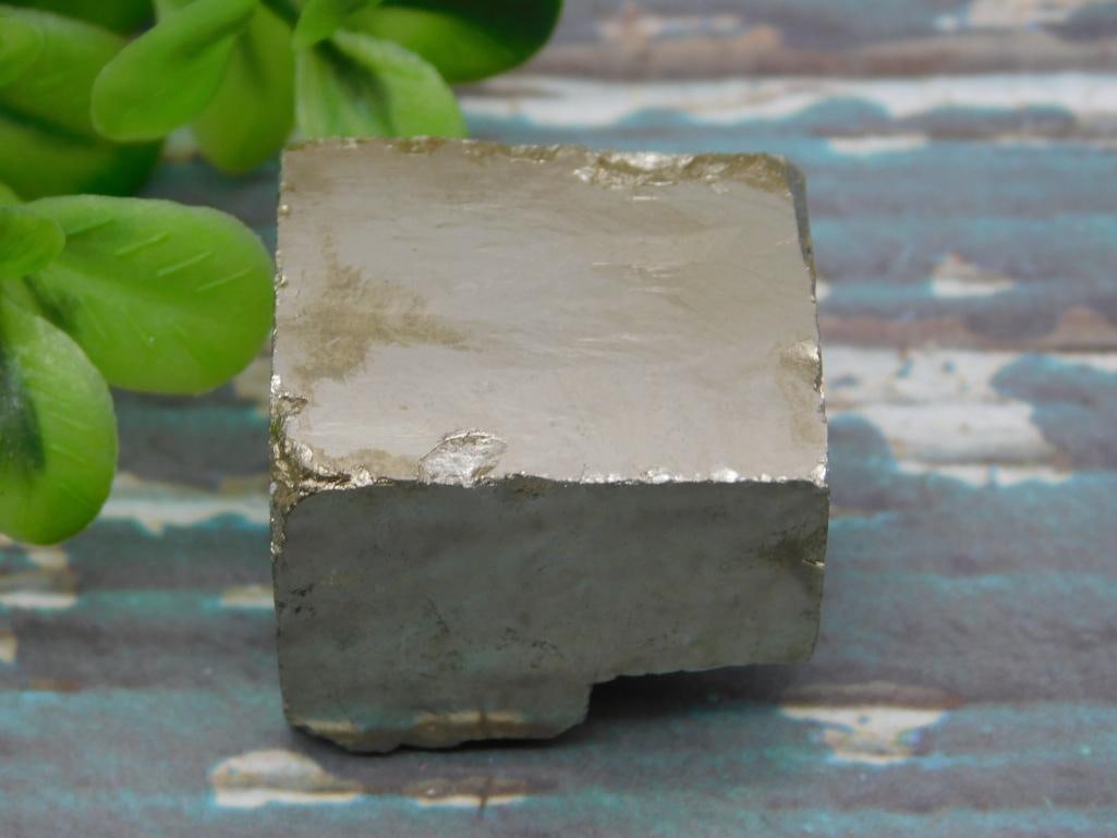 ILLUSTRIOUS SPANISH PYRITE CUBE SHOWPIECE NATURAL CRYSTAL MINERAL SPECIMEN: A genuine Spanish pyrite cube, this specimen is treasured by rock and mineral collectors for its natural cubic form, a rare occurrence in nature. It makes a compelling centerpiece for any mineral