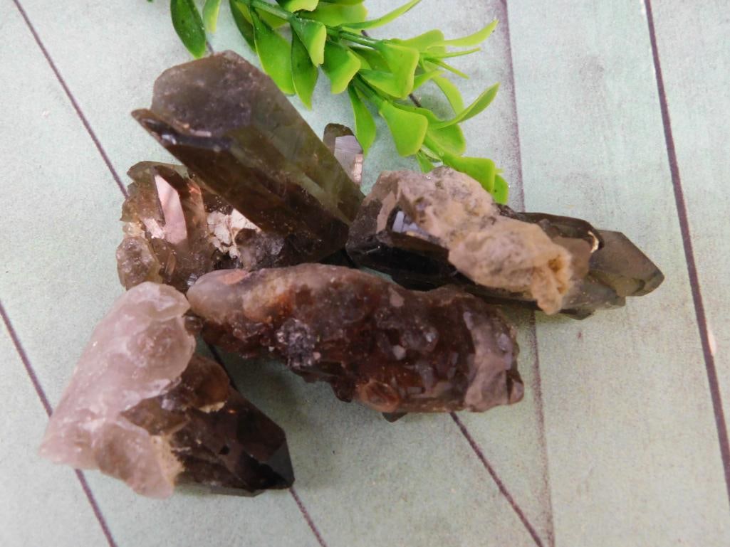 SMOKY QUARTZ NATURAL CRYSTAL FOR MINERAL COLLECTORS AND METAPHYSICAL USE: This natural smoky quartz specimen is popular with mineral collectors and those drawn to crystal and metaphysical display pieces. A nice addition to a crystal collection, meditation space, or mineral 