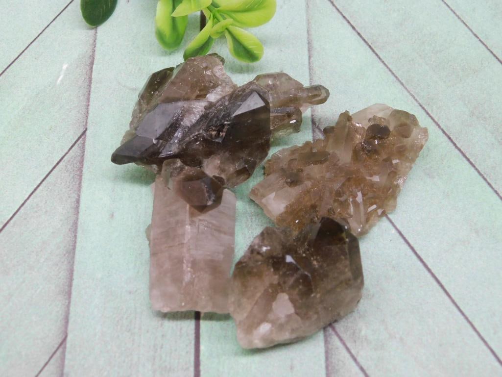 SMOKY QUARTZ NATURAL STONE SPECIMEN FOR ROCKHOUNDS AND CRYSTAL LOVERS (1 of 2)