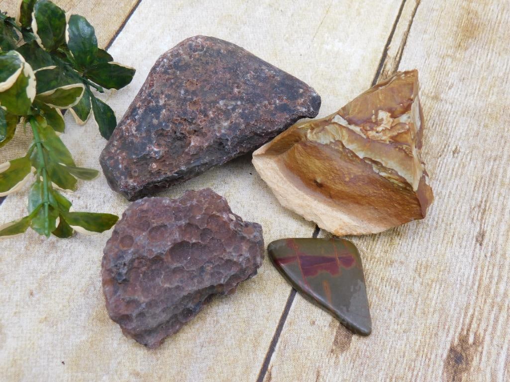 MIXED ROUGH ROCK ASSORTMENT NATURAL LAPIDARY SPECIMEN - RAW CUTTING ROUGH FOR COLLECTORS: A varied assortment of natural rough rock, this lot suits lapidary hobbyists and collectors building a cabbing or tumbling stash. The mix offers different textures and colors to explore and work with.