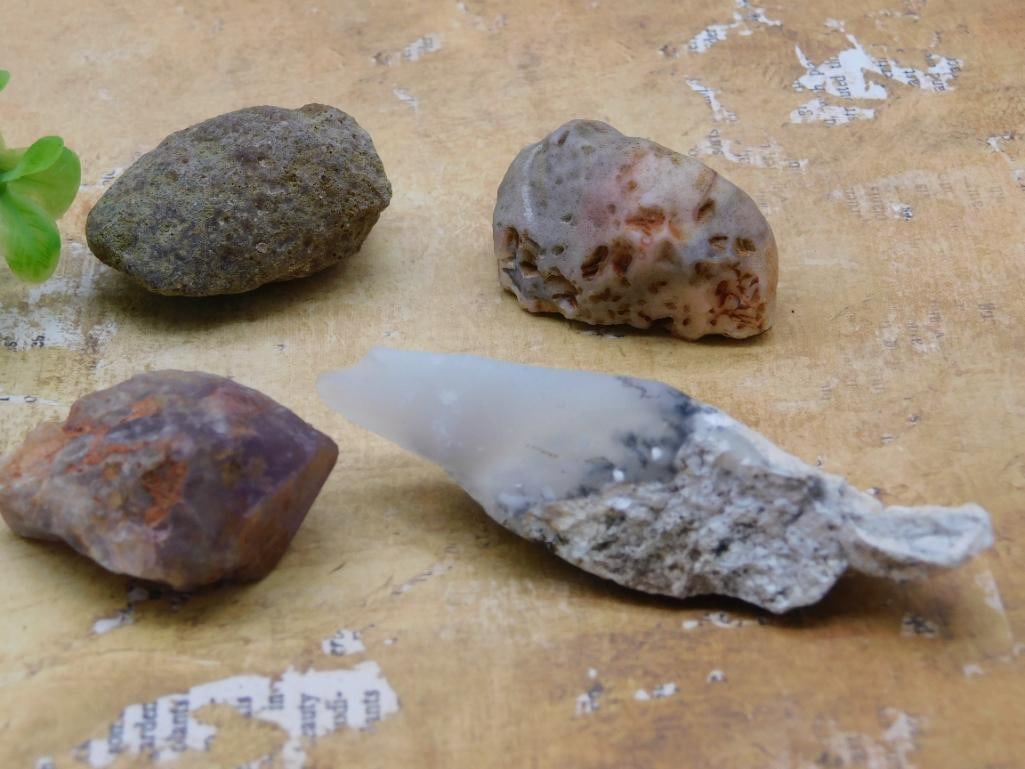 MIXED ROUGH ROCK ROCK STONE LAPIDARY SPECIMEN ASSORTED ROUGH FOR COLLECTORS: This assorted rough rock lot is geared toward collectors who appreciate natural stone in its raw, unpolished form. A nice mix for building out a lapidary supply or mineral display. See photos for exac