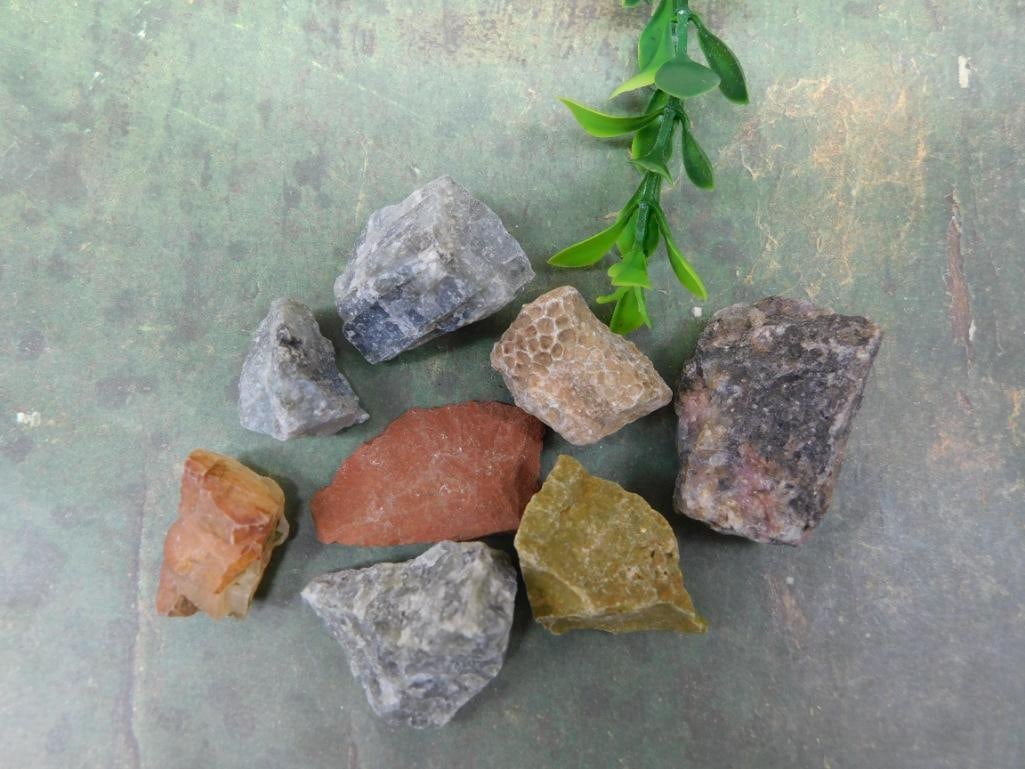 MIXED ROUGH ROCK STONE LAPIDARY SPECIMEN NATURAL COLLECTOR ROCK AND MINERAL ROUGH: This rough rock lot brings assorted natural material suited for cabbing, slabbing, or display in a mineral collection. A solid find for rockhounds who enjoy working raw stone into finished pieces. See