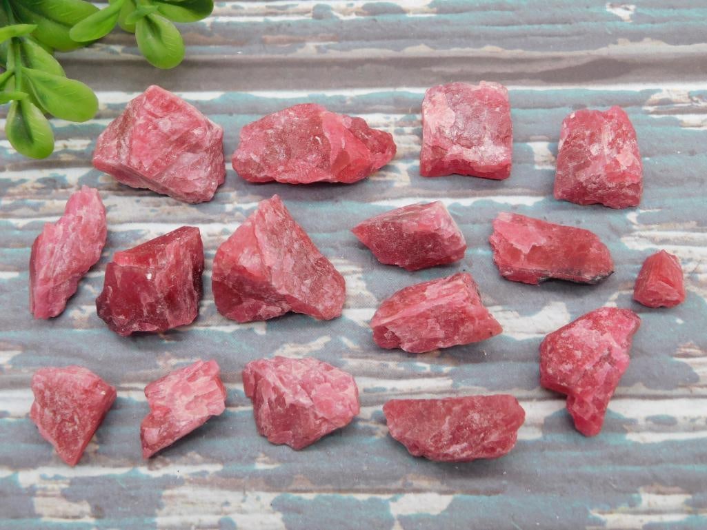 GEM RHODONITE ROCK STONE LAPIDARY SPECIMEN - NATURAL COLLECTOR GEMSTONE SPECIMEN: A natural rhodonite gemstone specimen appealing to collectors and cabbing enthusiasts who appreciate its distinctive coloring. A solid choice for jewelry rough or display. See photos for exact size, c