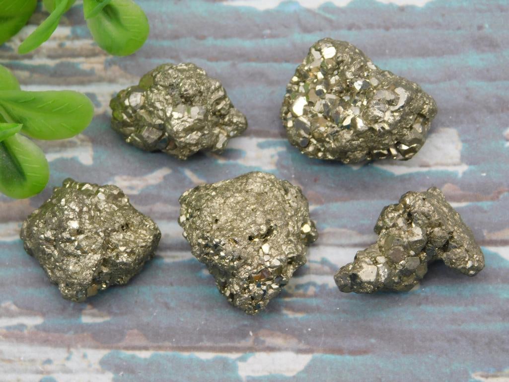 PYRITE ROCK STONE LAPIDARY SPECIMEN - NATURAL METALLIC MINERAL FOR DISPLAY: A natural pyrite mineral specimen prized by collectors for its metallic shine and crystal structure. Works well as a display piece or a fun addition to a rock collection. See photos for exact size, sh