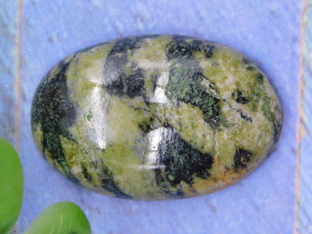 GOGUNJULA CABOCHON ROCK STONE LAPIDARY SPECIMEN: WELCOME TO HATMAN AUCTIONS! SPECIAL NOTICE: Please see photos for measurements and descriptions. ***Yes, we have in house shipping with MANY REPEAT CUSTOMERS because of our streamlined service.