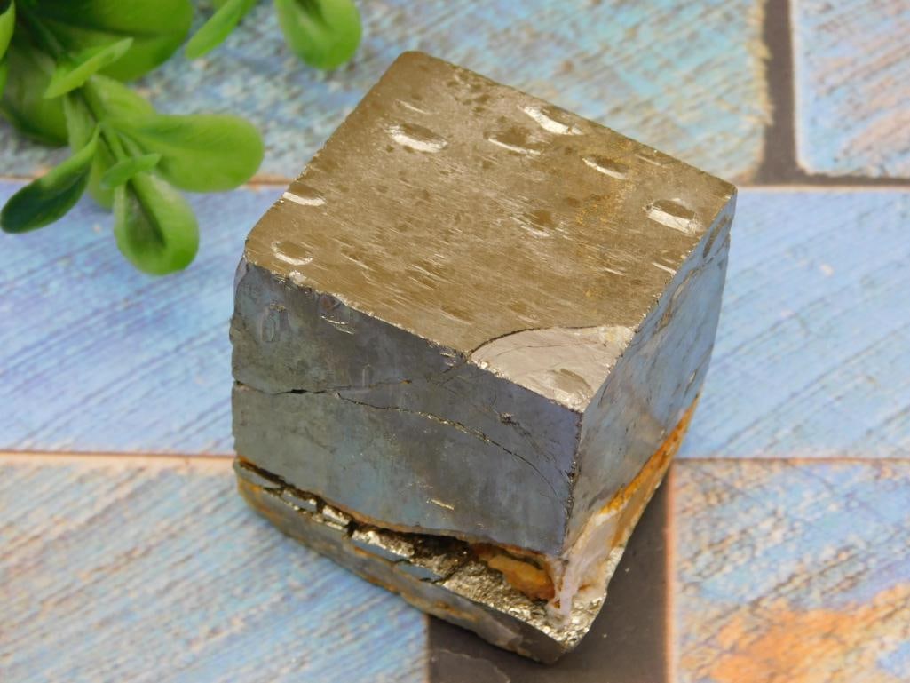 NATURAL FORMATION SPANISH PYRITE CUBE ROCK STONE LAPIDARY SPECIMEN: NATURAL FORMATION SPANISH PYRITE CUBE ROCK STONE LAPIDARY SPECIMEN — Part of our Discover Hidden Harbor, Crystals and Gems auction at HATMAN'S Auctions! Please see photos for measurements and