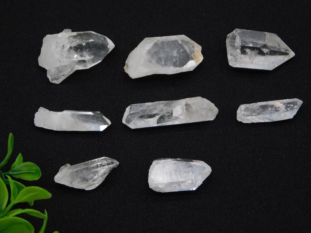 QUARTZ ROCK STONE LAPIDARY SPECIMEN: WELCOME TO HATMAN AUCTIONS! SPECIAL NOTICE: Please see photos for measurements and descriptions. ***Yes, we have in house shipping with MANY REPEAT CUSTOMERS because of our streamlined service. ****We