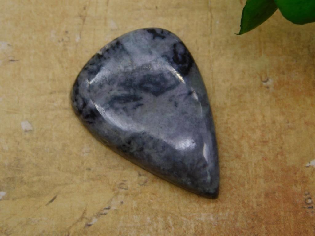 CABOCHON ROCK STONE LAPIDARY SPECIMEN: WELCOME TO HATMAN AUCTIONS! SPECIAL NOTICE: Please see photos for measurements and descriptions. ***Yes, we have in house shipping with MANY REPEAT CUSTOMERS because of our streamlined service.