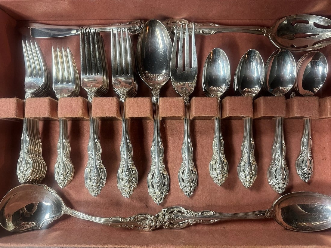 GORHAM STERLING SILVER 61 PC LA SCALA FLATWARE SERVING PCS (1 of 5)