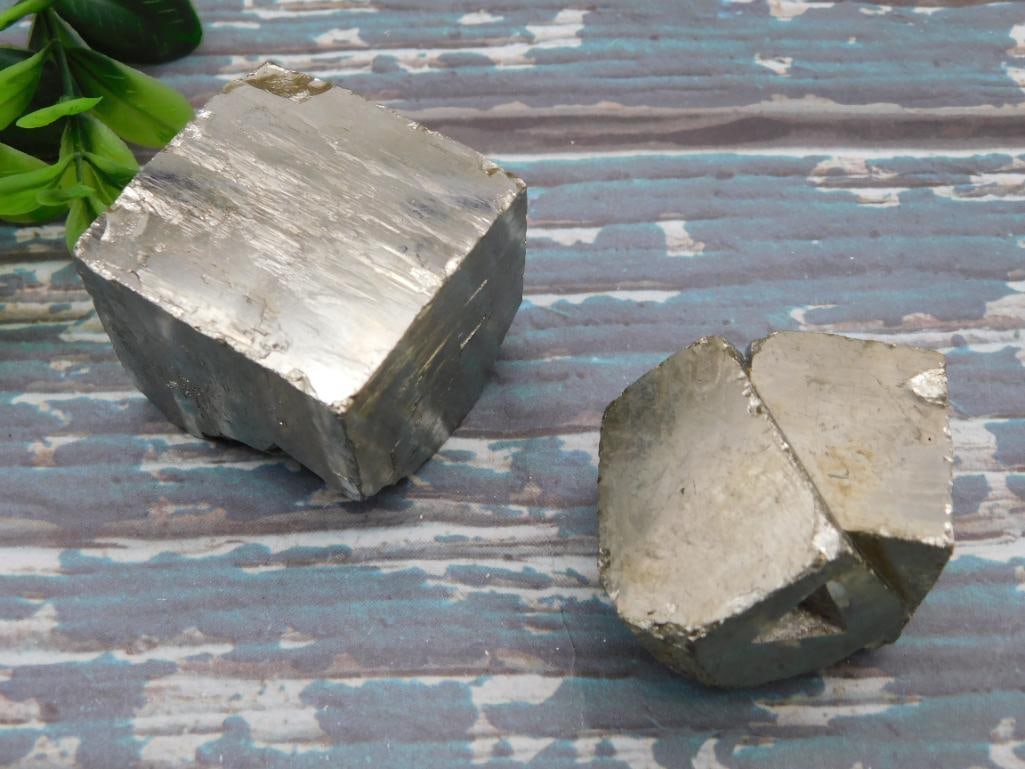 NATURAL FORMATION SPANISH PYRITE CUBE ROCK STONE LAPIDARY SPECIMEN: NATURAL FORMATION SPANISH PYRITE CUBE ROCK STONE LAPIDARY SPECIMEN - Part of our Discover Golden Attic, Crystals and Gems auction at HATMAN'S Auctions! Please see photos for measurements and condition