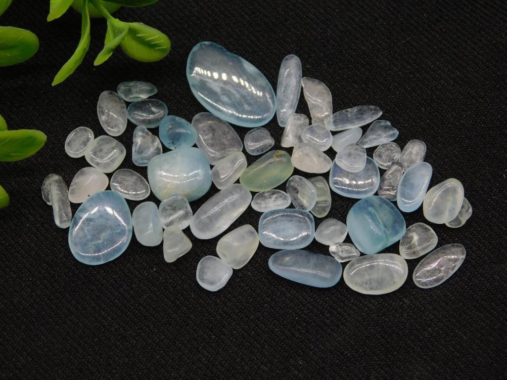 AQUAMARINE ROCK STONE LAPIDARY SPECIMEN: WELCOME TO HATMAN AUCTIONS! SPECIAL NOTICE: Please see photos for measurements and descriptions. ***Yes, we have in house shipping with MANY REPEAT CUSTOMERS because of our streamlined service.