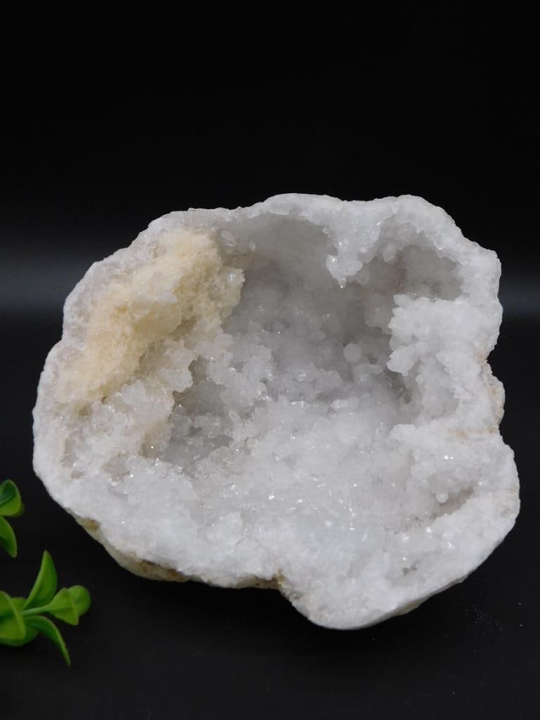 GEODE ROCK STONE LAPIDARY SPECIMEN - 2