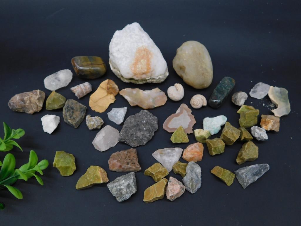 MIXED ROUGH ROCK STONE LAPIDARY SPECIMEN - 2