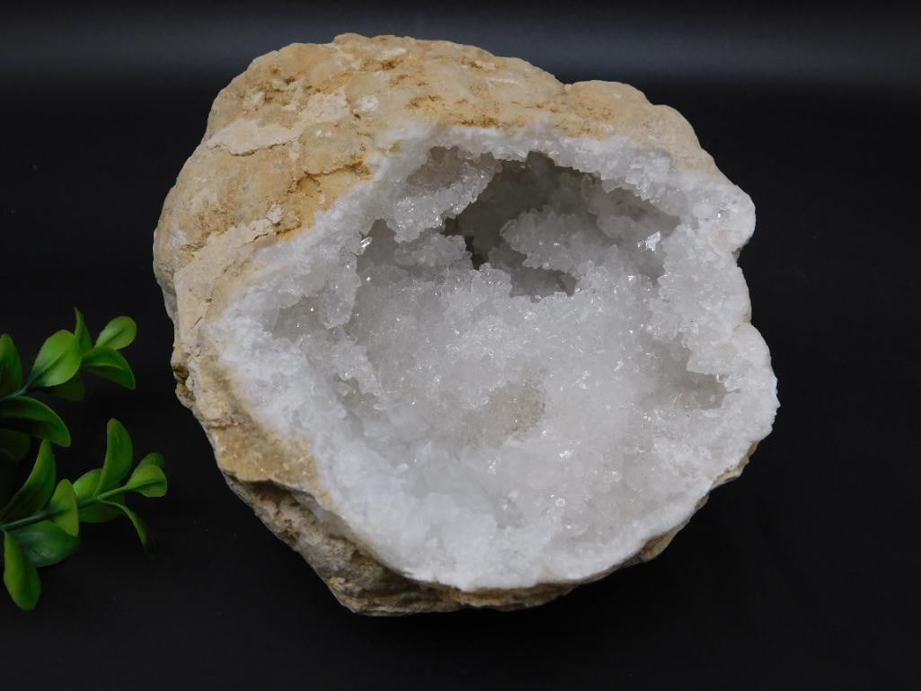 GEODE ROCK STONE LAPIDARY SPECIMEN - 2