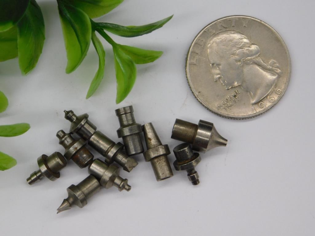 VINTAGE WATCHMAKER WATCHMAKING STUMP TOOLS 3064: Includes a mix of metal stump tools of varying shapes and sizes. Suitable for industrial applications or watchmaking projects requiring precision components. Made from durable metal materials for