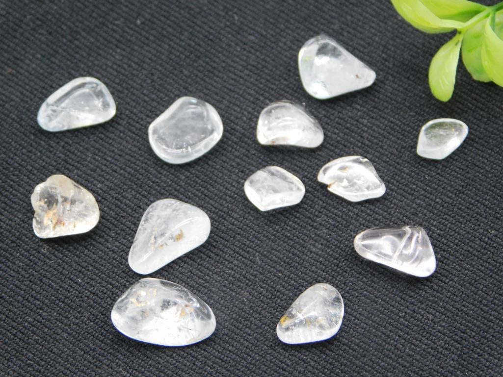 BLUE TOPAZ NATURAL GEMSTONE SPECIMEN FOR COLLECTORS AND JEWELRY MAKING