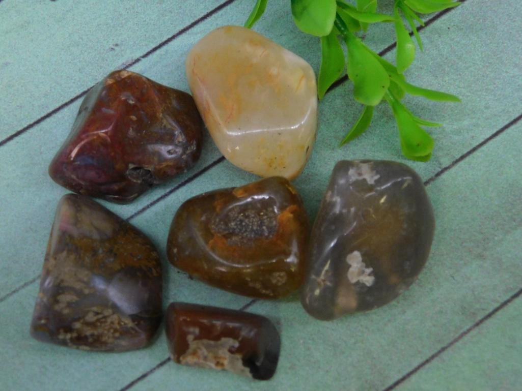 ROCK STONE LAPIDARY SPECIMEN NATURAL COLLECTIBLE FOR ROCKHOUNDS