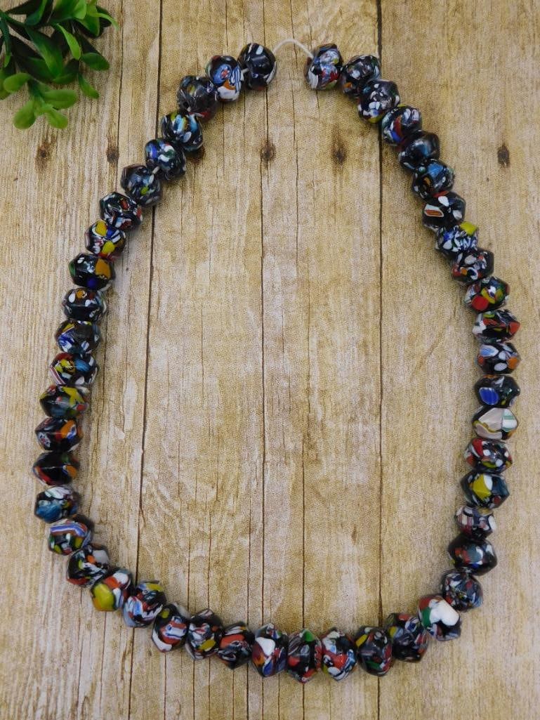 BLACK CANDY GLASS BEADS COLLECTIBLE BEAD LOT FOR JEWELRY MAKING