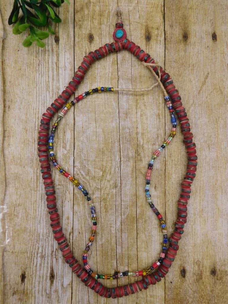 AFRICAN TRADE BEADS TRIBAL STYLE BEAD LOT FOR JEWELRY LOVERS