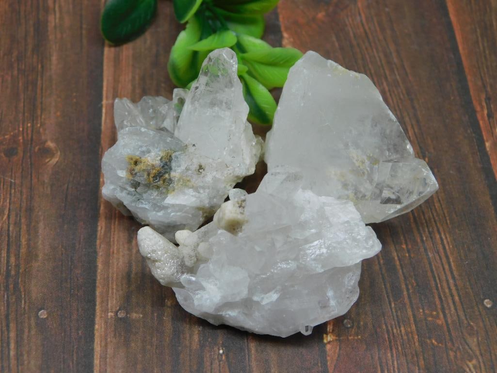 QUARTZ NATURAL CRYSTAL FOR DISPLAY AND METAPHYSICAL USE