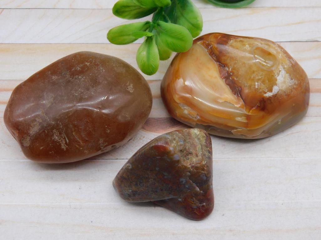 ROCK STONE LAPIDARY SPECIMEN - NATURAL MINERAL SPECIMEN FOR COLLECTORS & ROCKHOUNDS (1 of 2)