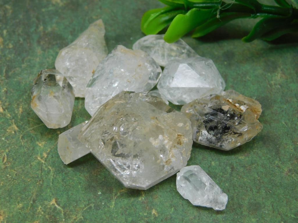 HERKIMER DIAMOND ROCK STONE LAPIDARY SPECIMEN - NATURAL HERKIMER DIAMOND SPECIMEN FOR JEWELRY &