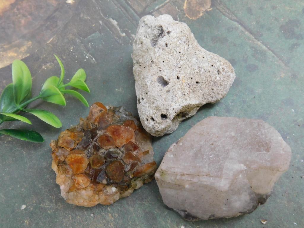 MIXED ROUGH ROCK LOT STONE LAPIDARY SPECIMEN - NATURAL CABBING ROUGH FOR COLLECTORS