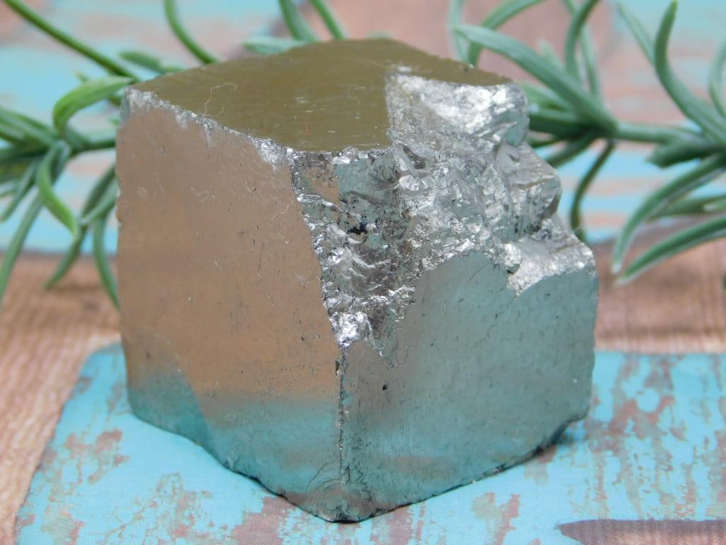 ILLUSTRIOUS SPANISH PYRITE CUBE ROCK STONE LAPIDARY SPECIMEN - NATURAL FOOLS GOLD CRYSTAL (1 of 3)