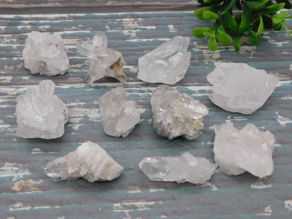 QUARTZ ROCK LAPIDARY STONE SPECIMEN - COLLECTIBLE NATURAL CRYSTAL MINERAL