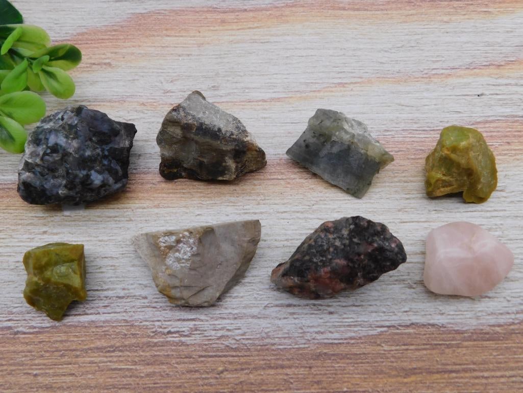 MIXED ROUGH ROCK NATURAL STONE LAPIDARY SPECIMEN - COLLECTOR CABBING ROUGH LOT