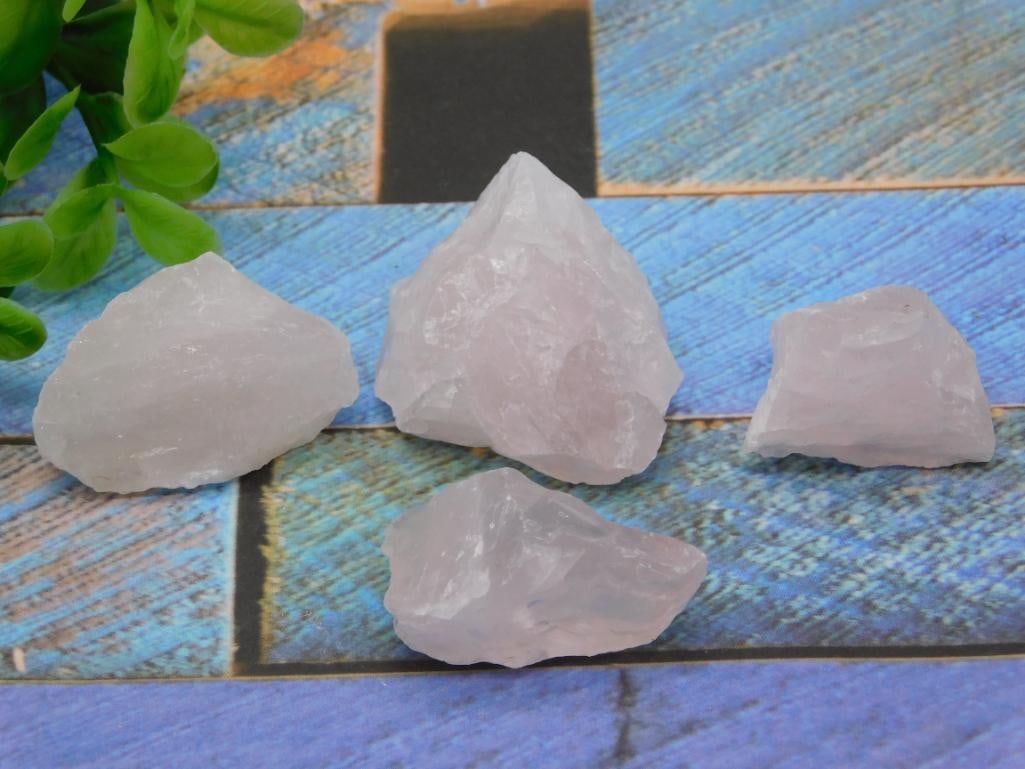 ROSE QUARTZ ROCK STONE LAPIDARY SPECIMEN CABBING ROUGH FOR LAPIDARY ARTISTS