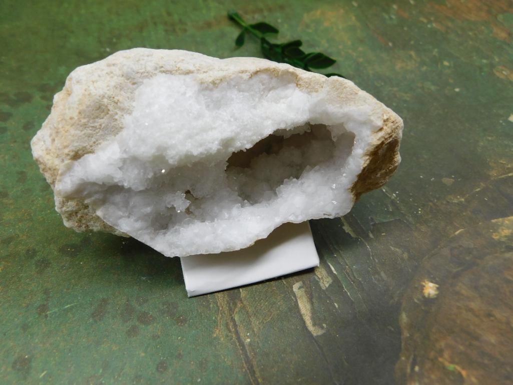 GEODE ROCK STONE LAPIDARY SPECIMEN NATURAL CRYSTAL CAVITY COLLECTOR SPECIMEN (1 of 2)