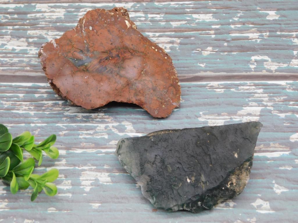 MIXED LOT ROCK STONE LAPIDARY SPECIMEN GROUPING - NATURAL GEMSTONE ROUGH FOR ROCKHOUNDS: This bundle offers a variety of natural stones and mineral specimens in one lot, a good pick for collectors and resellers looking to add volume to their inventory. Great for anyone who enjoys the surp