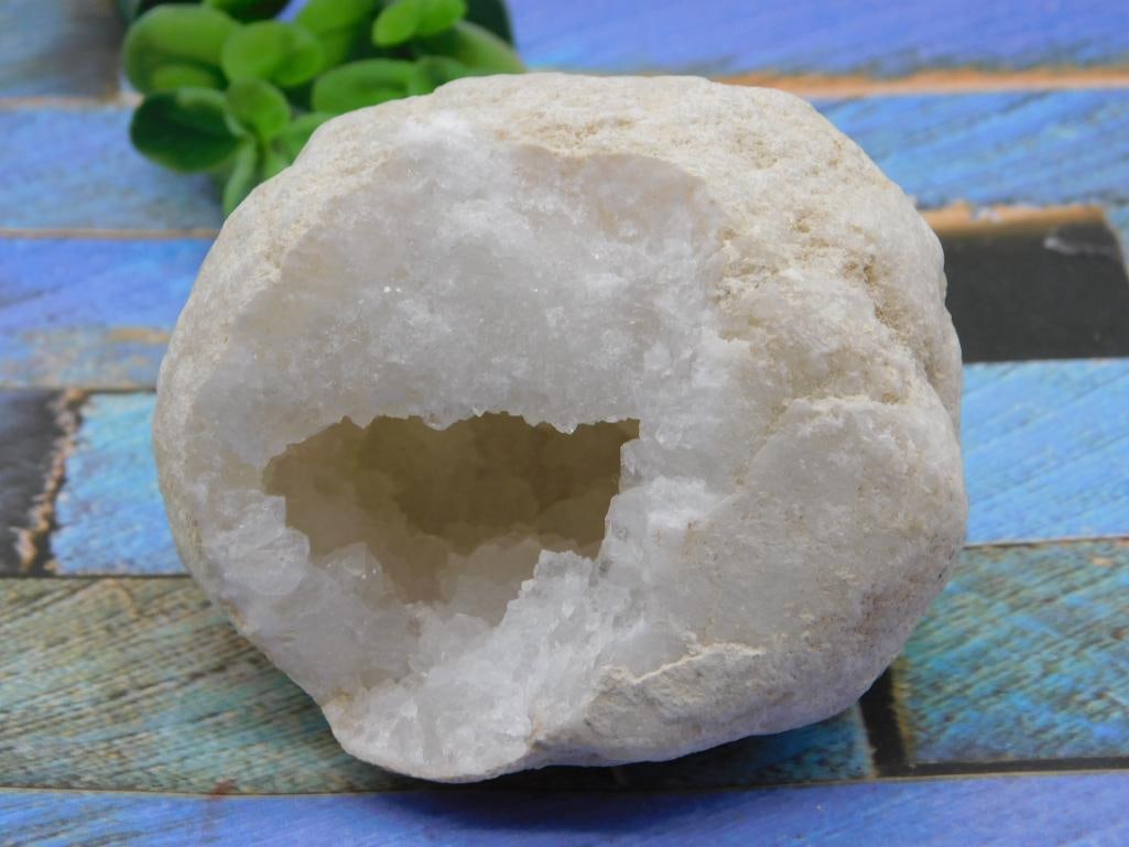 GEODE ROCK STONE LAPIDARY SPECIMEN - NATURAL COLLECTOR GEODE SPECIMEN: A natural geode piece well suited to collectors who enjoy the surprise of crystal formations inside a rock exterior. Makes a striking addition to a mineral display or collection. See photos for exact 
