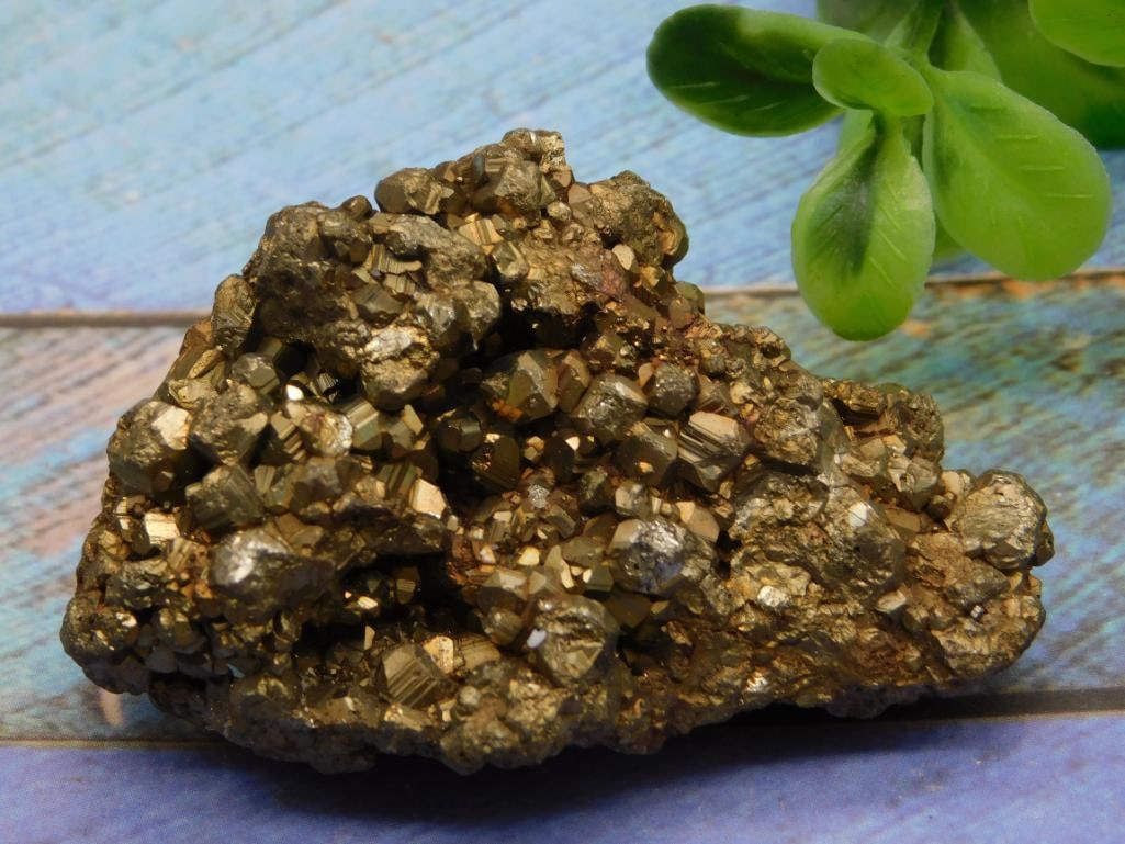 PYRITE ROCK STONE LAPIDARY SPECIMEN - NATURAL MINERAL DISPLAY PIECE