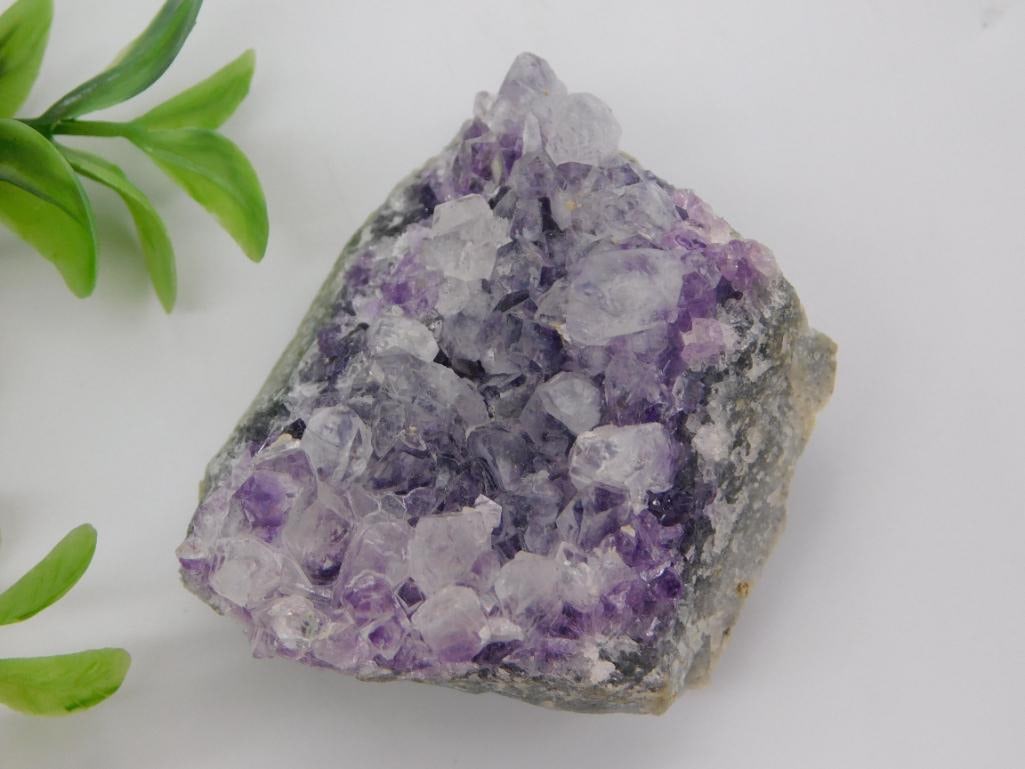 Amethyst Crystal Cluster Geode, 58 Grams (1 of 2)