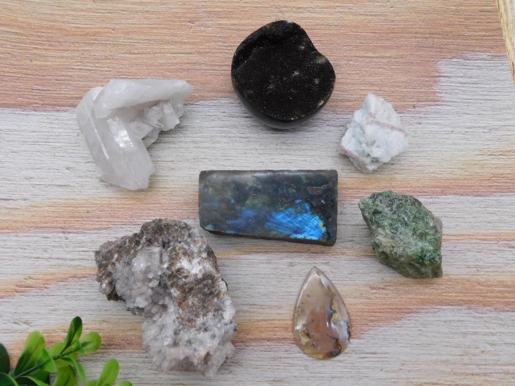 MIXED LOT ROCK STONE LAPIDARY SPECIMEN: MIXED LOT ROCK STONE LAPIDARY SPECIMEN