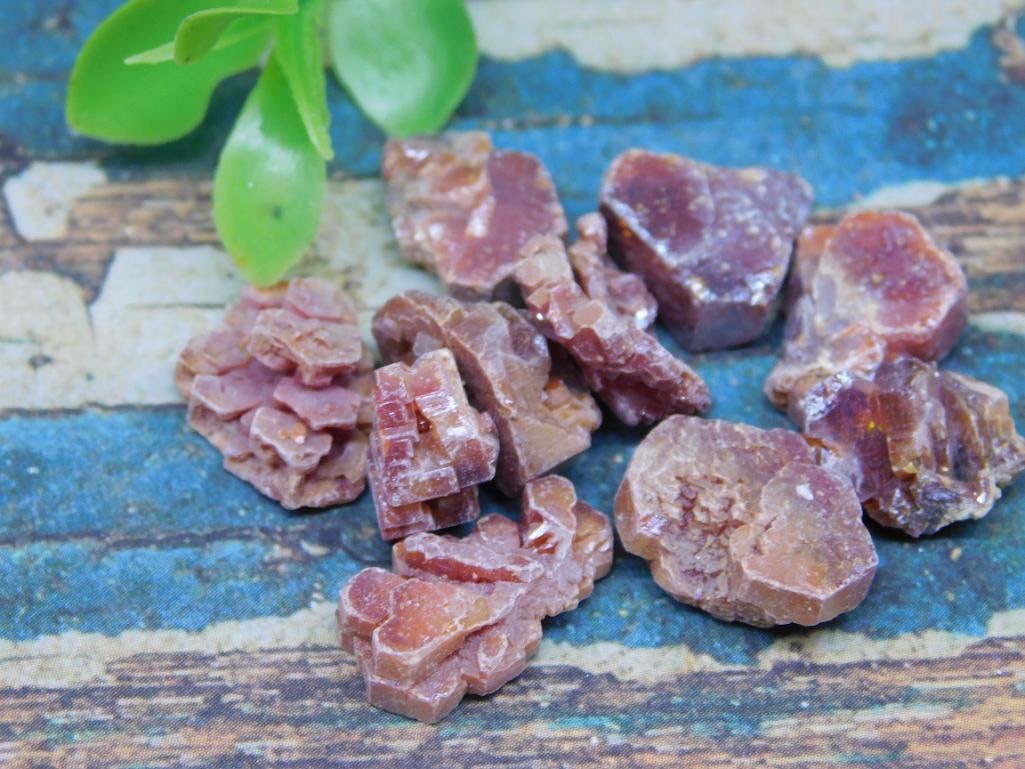 GEM VANADINITE ROCK STONE LAPIDARY SPECIMEN - 2
