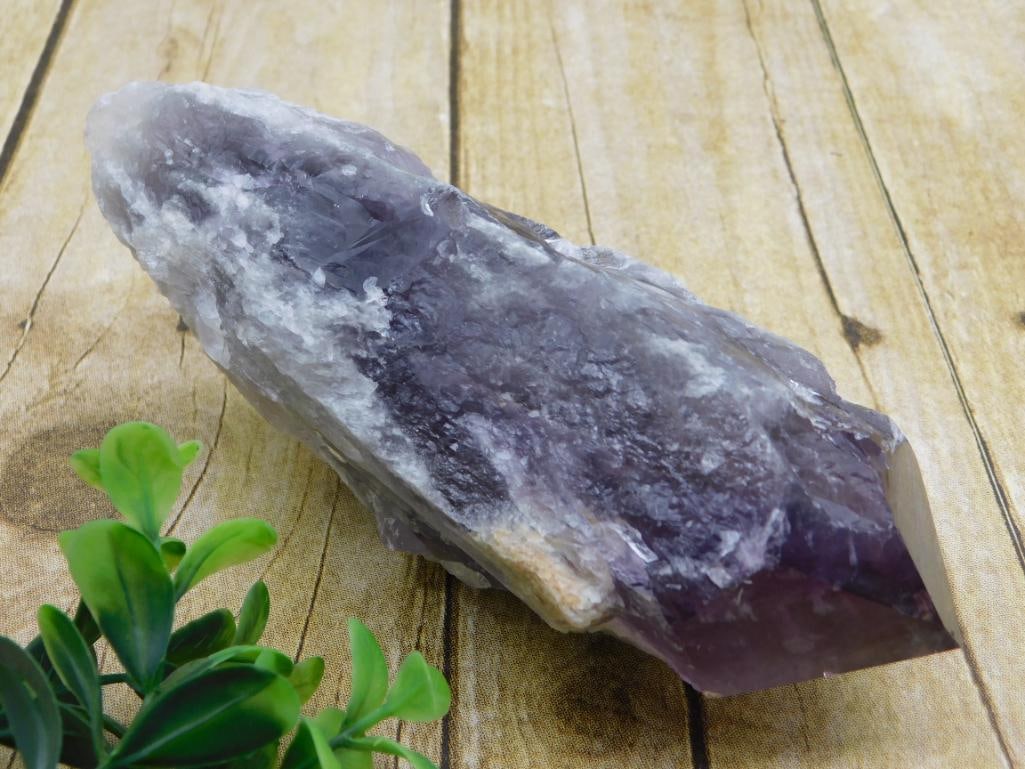 AMETHYST SCEPTER ROCK STONE LAPIDARY SPECIMEN: Discover an extraordinary collection of natural wonders and estate treasures in Hatman's Auctions' Treasures of the Earth Online Auction! Browse turquoise, agate, jasper, petrified wood, quartz crysta