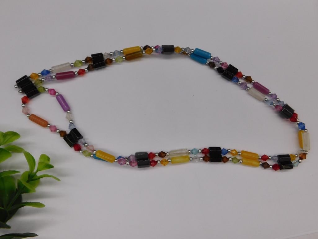 Multicolor Beaded Necklace With Cylindrical and Crystal Beads: Multicolor Beaded Necklace With Cylindrical and Crystal Beads