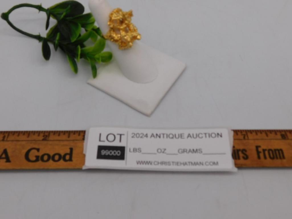 HAMMERED GOLD TONE RING - 3