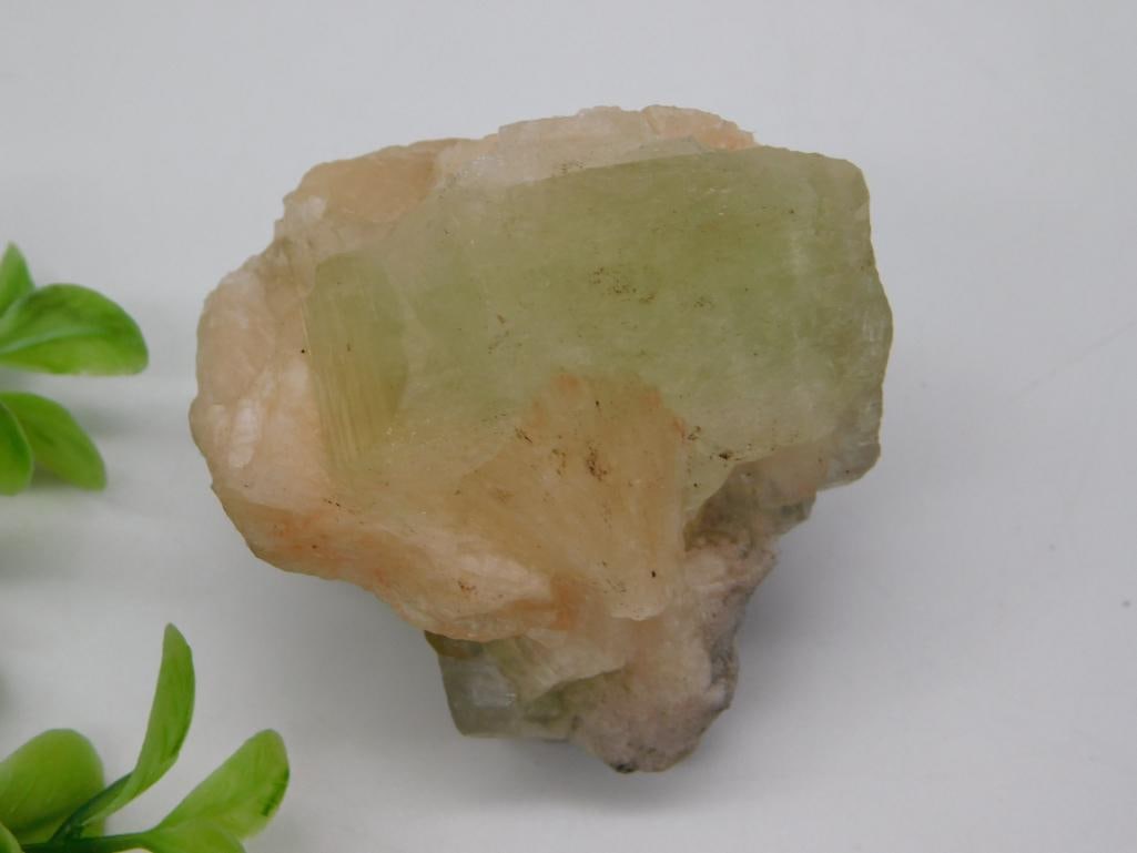 Rock Specimen Apophyllite Stilbite Mineral (1 of 2)
