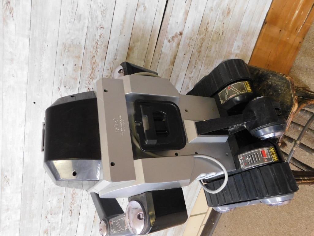 Toy: Buster EZ-Tec Remote Control Robot - 6