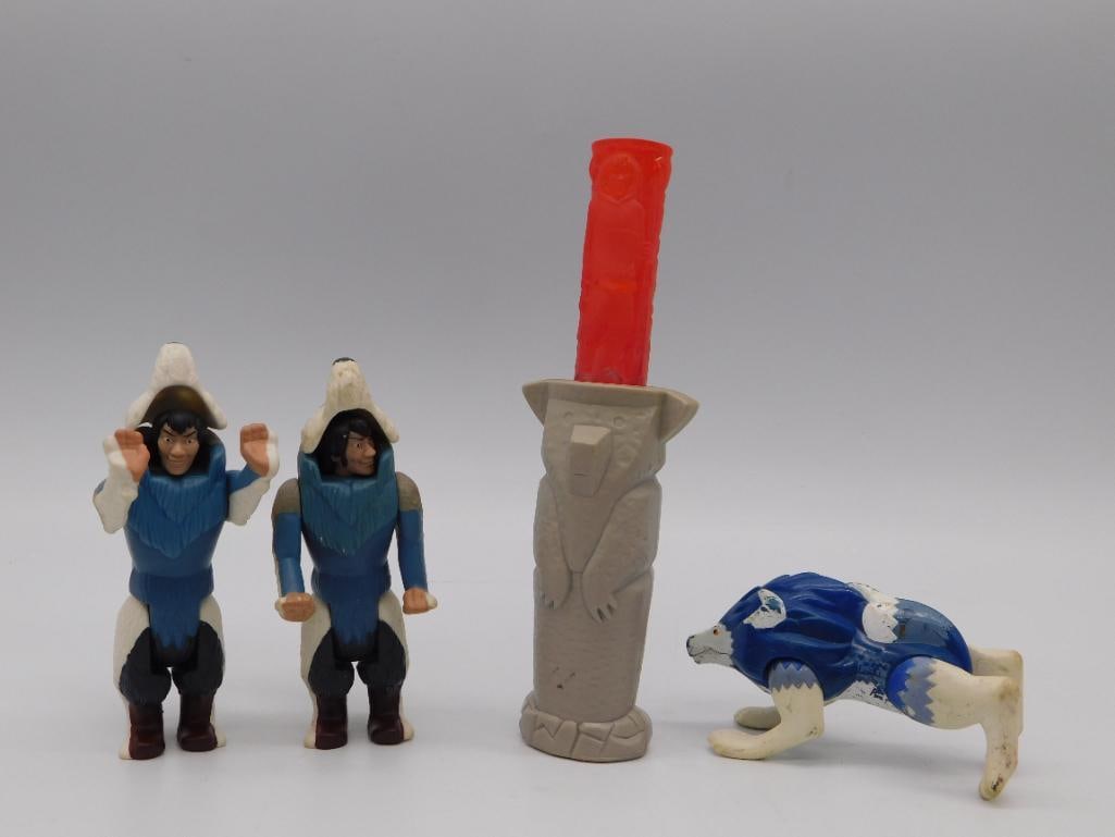 Toy Lot - Vintage Eskimo/Arctic Figures with Totem Pole and Wolf Toys (1 of 2)