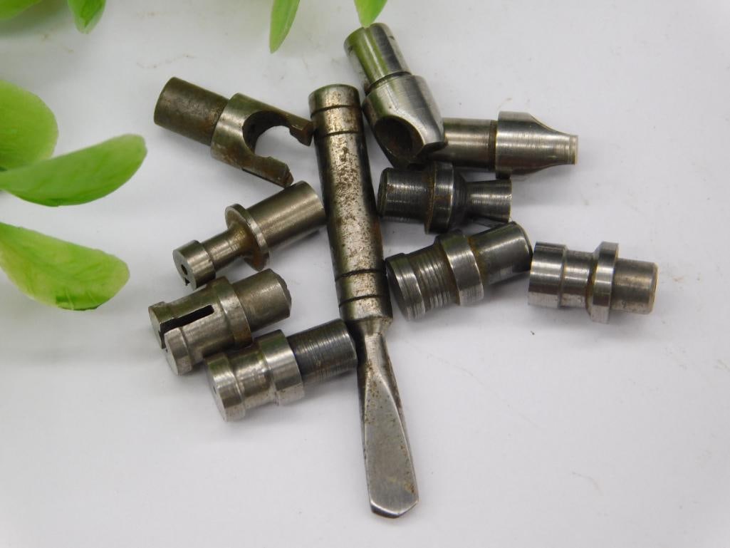 VINTAGE WATCHMAKER WATCHMAKING STUMP TOOLS 3039: Includes a mix of metal stump tools of varying shapes and sizes. Suitable for industrial applications or watchmaking projects requiring precision components. Made from durable metal materials for long