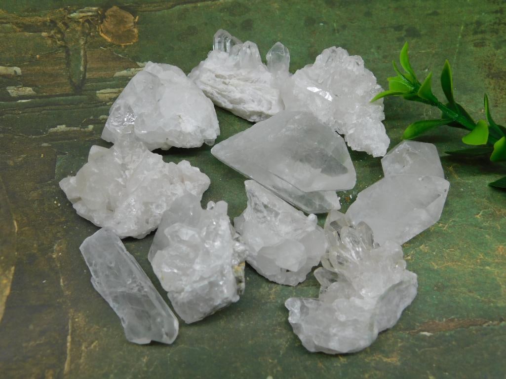 QUARTZ ROCK STONE LAPIDARY SPECIMEN - 2